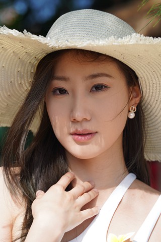 原创街拍图片缩略图3